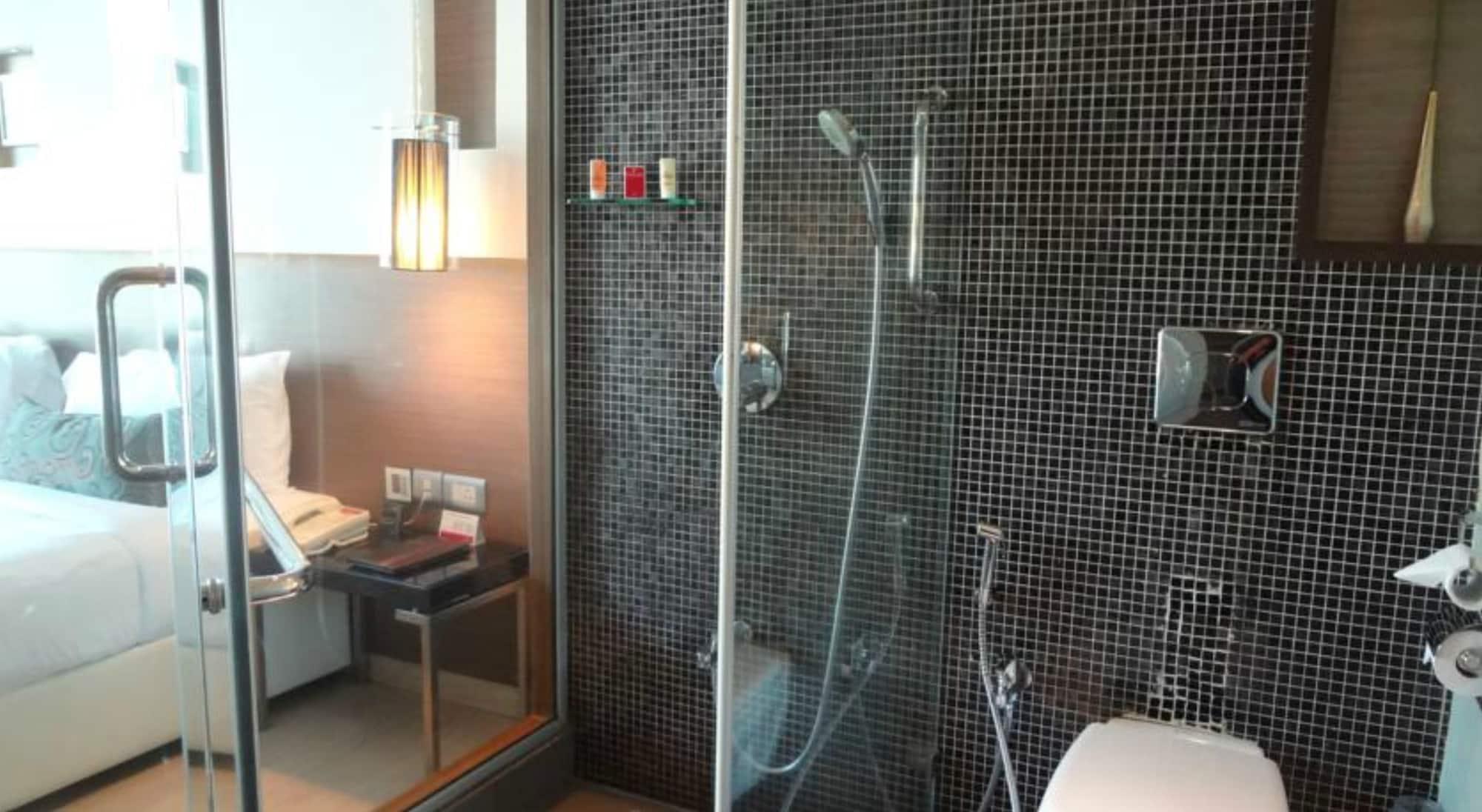 Hotel Ramada By Wyndham Navi Mumbai Esterno foto