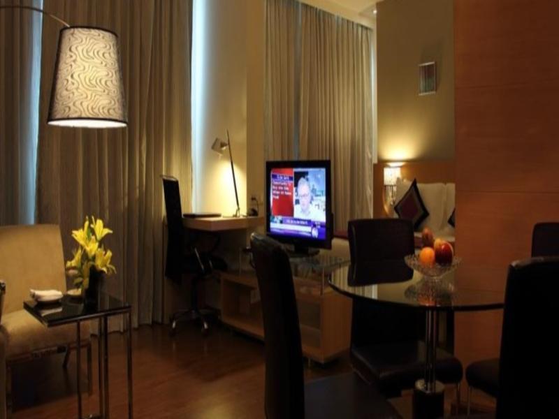 Hotel Ramada By Wyndham Navi Mumbai Esterno foto